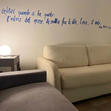 Splendida Taverna Dotata Di Tutti I Comfort A 500 Mt Dal Mare Marina Di Carrara Ngoại thất bức ảnh