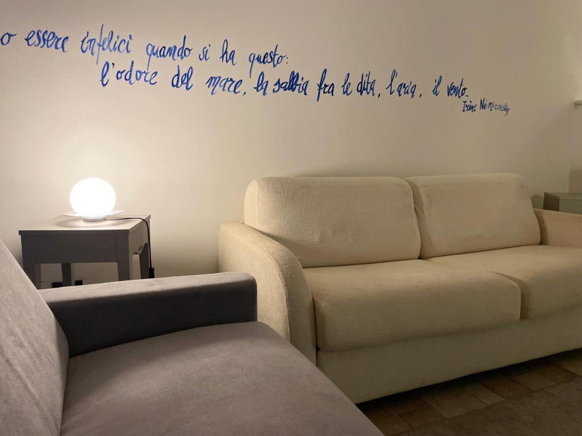 Splendida Taverna Dotata Di Tutti I Comfort A 500 Mt Dal Mare Marina Di Carrara Ngoại thất bức ảnh
